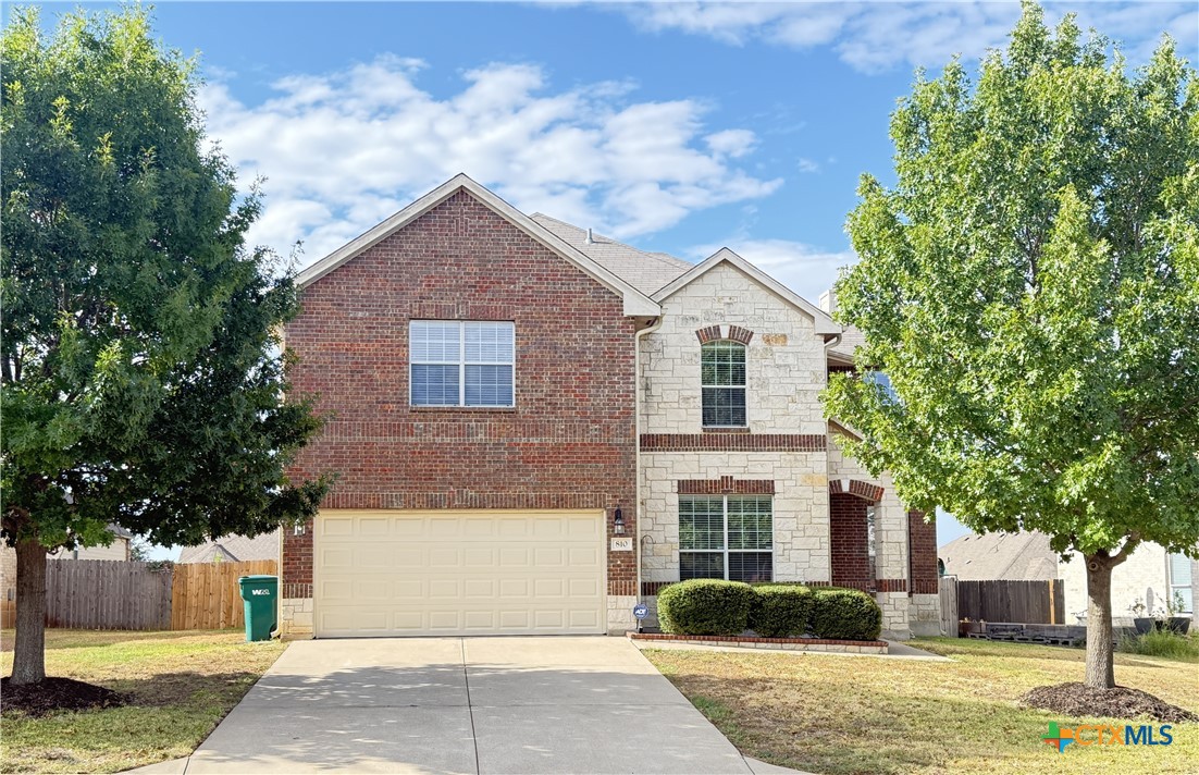 810 Red Fern Drive — photo