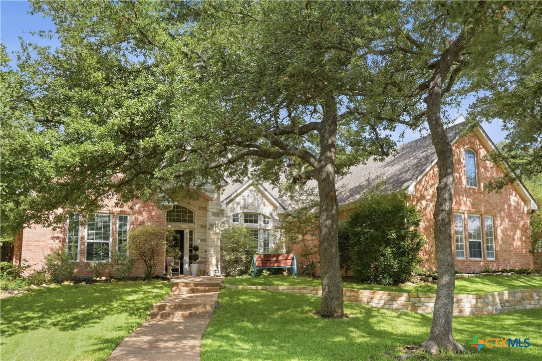 385 Green Park Drive — photo