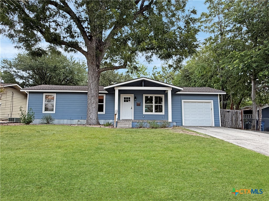 335 W Jahn Street — photo