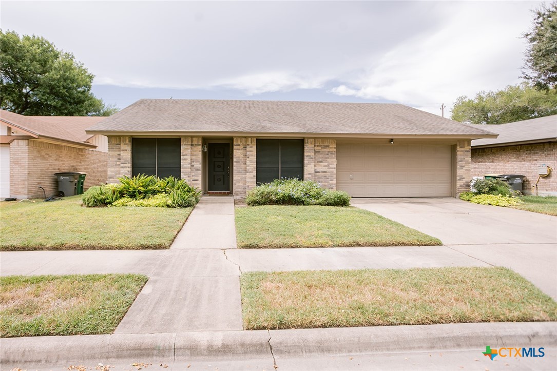 108 Cromwell Drive — photo