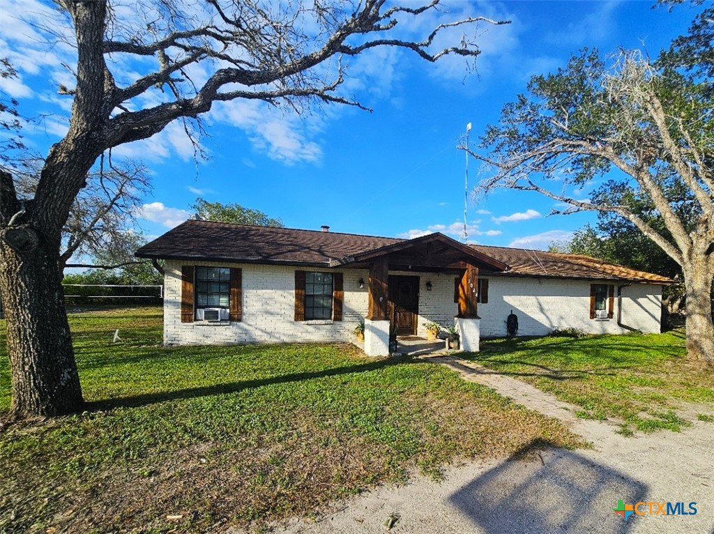 1024 FM 1145 — photo