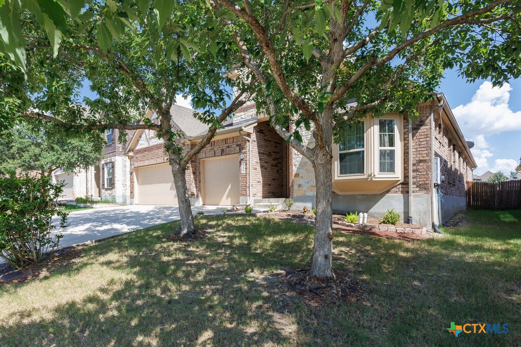 640 Cavan — photo