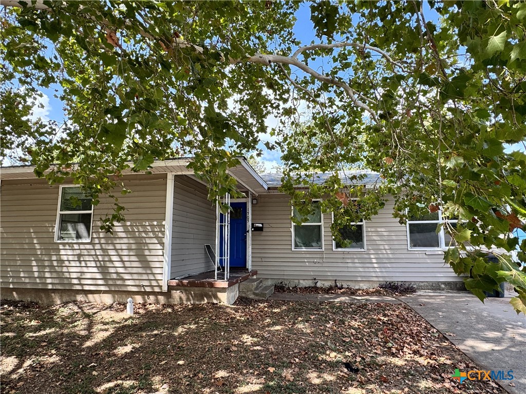 1505 N W S Young Drive — photo