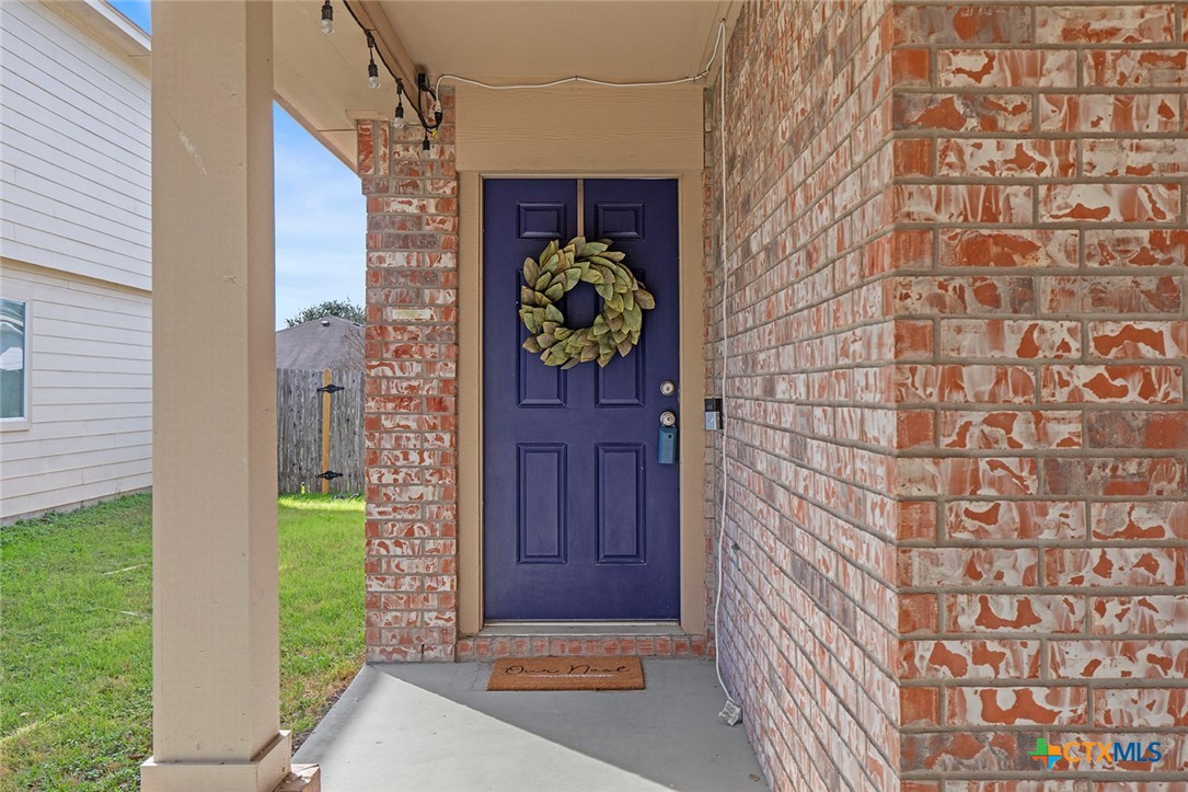 2126 Wiltshire Dr — photo