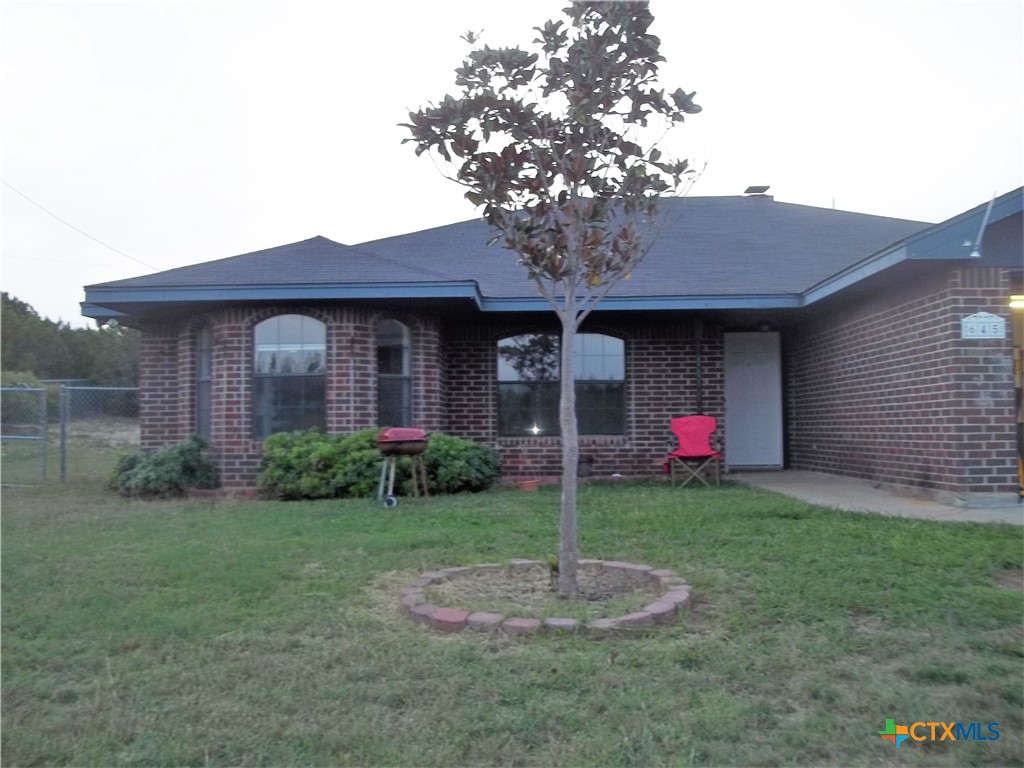645 Whispering Oaks Drive — photo