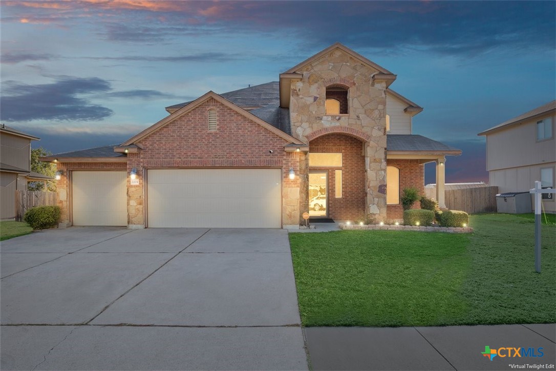 2204 Mike Drive — photo