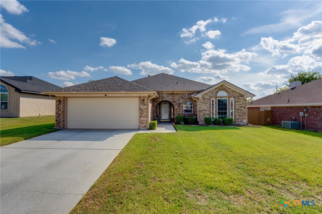 2406 Moonstone Drive — photo