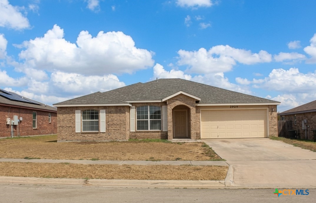 3909 Deputy Drive — photo