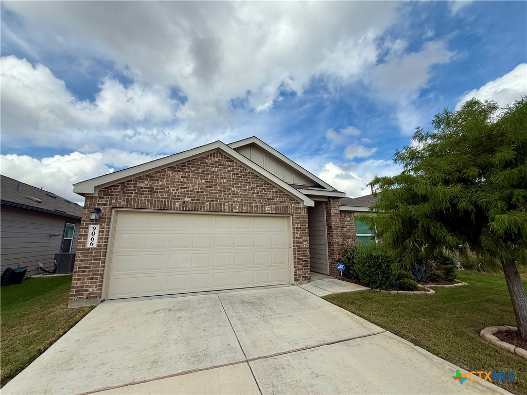 9066 Bowie Ridge — photo