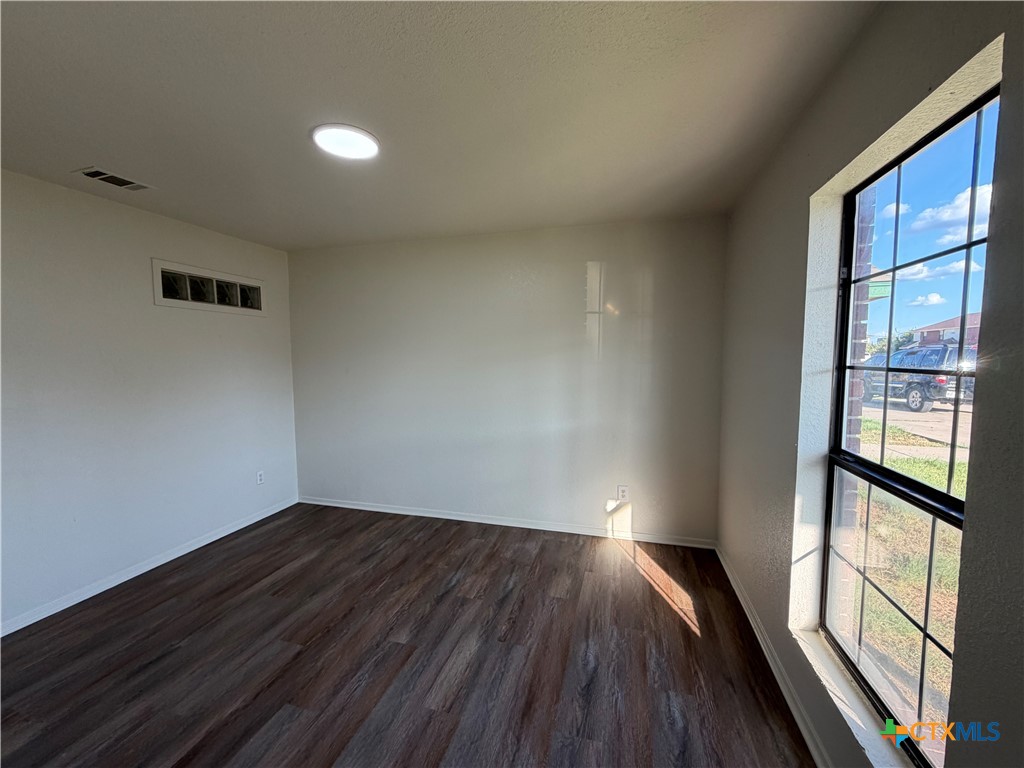 1107 Shanarae Circle a — photo