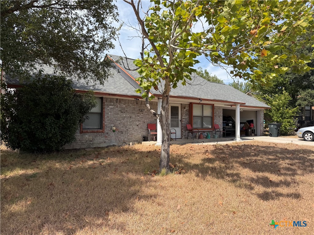 2301 Schwertner Drive — photo