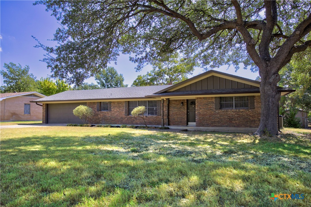 3401 Meadow Oaks Drive — photo