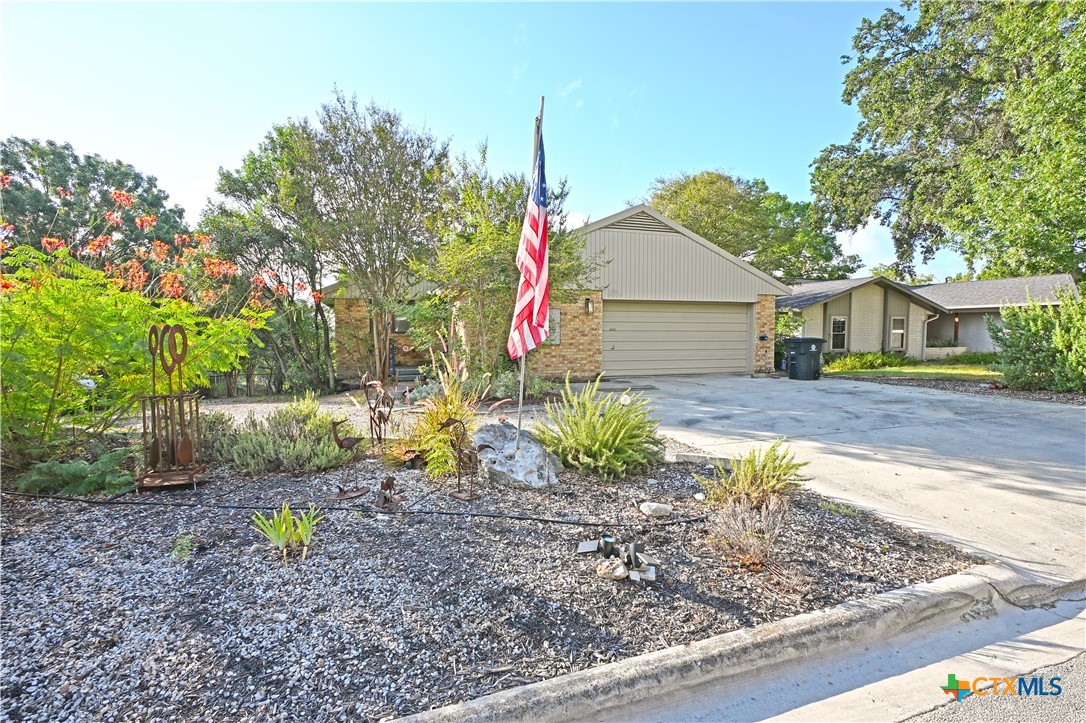1133 Fox Run Circle — photo