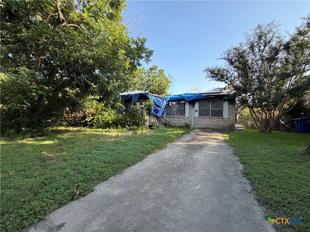 3210 Lake Travis Avenue — photo