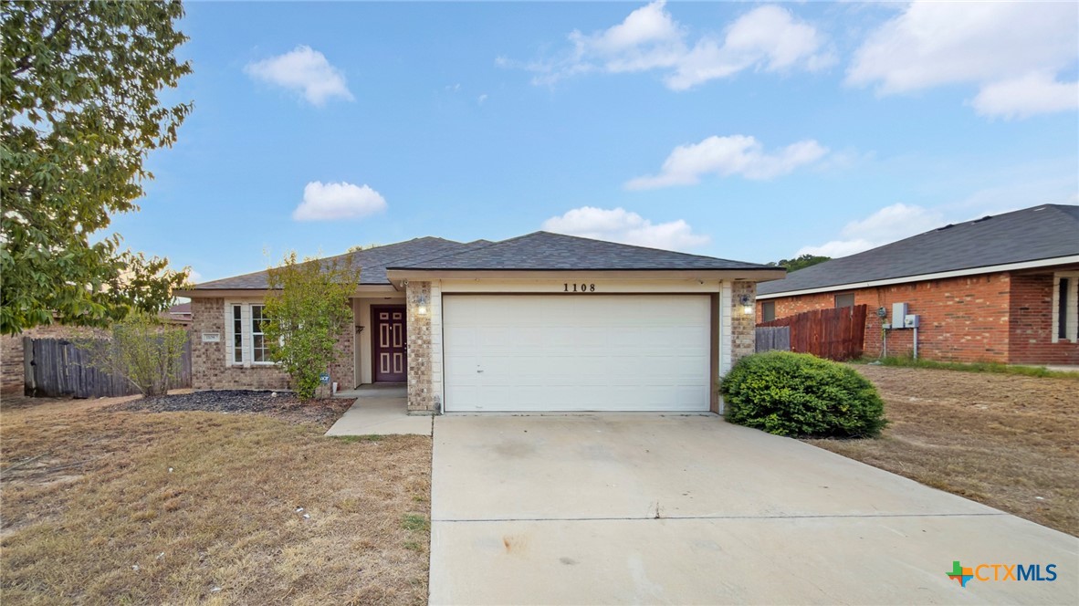 1108 Dixon Circle — photo