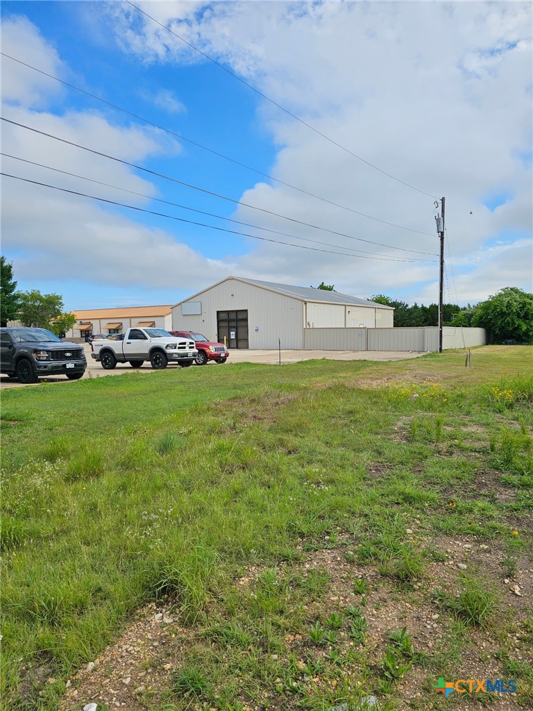 1503 W Stan Schlueter Loop — photo