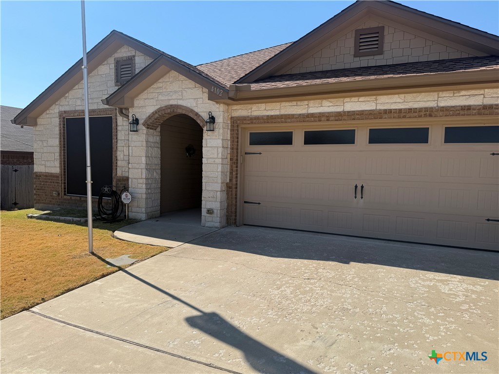 4102 Molly Dyer Drive — photo
