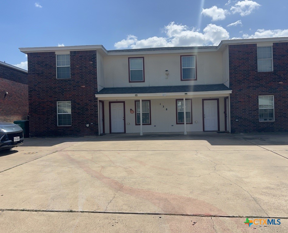 138 Ryan Circle a — photo