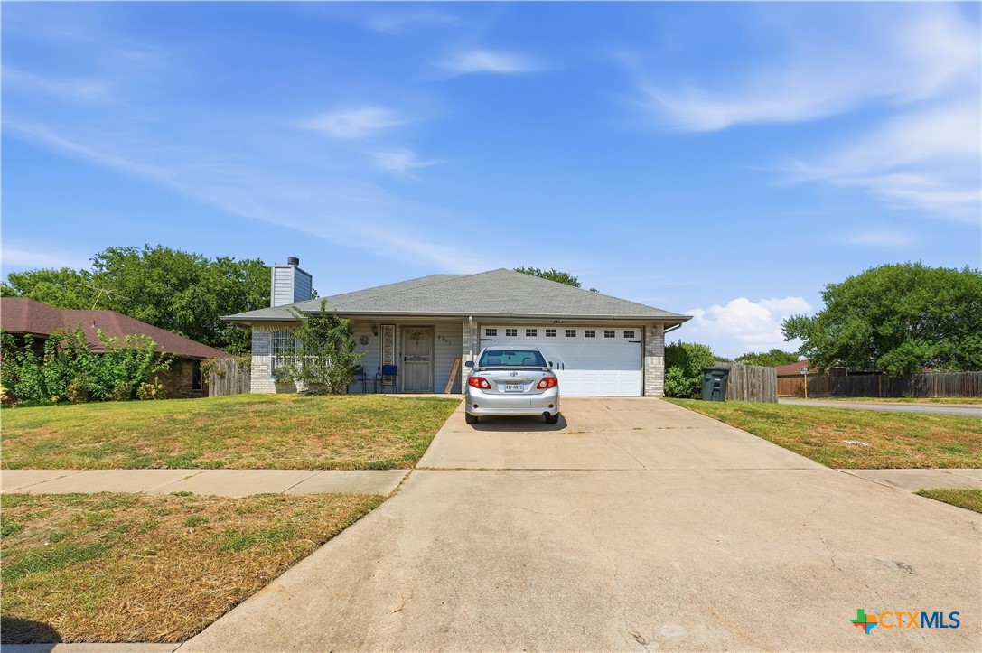4311 Bluestem Lane — photo