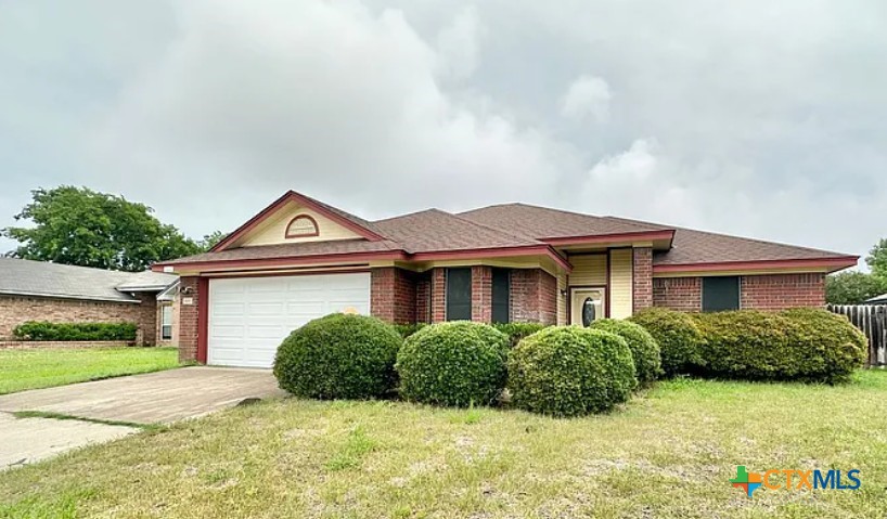 3805 Sawtooth Drive — photo
