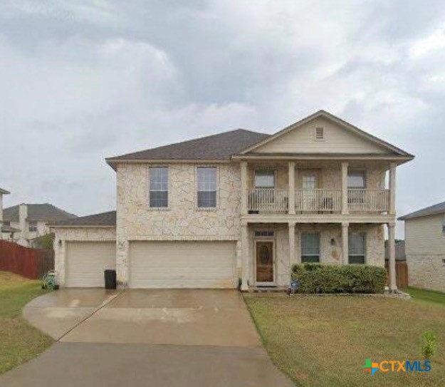 215 Lottie Lane — photo
