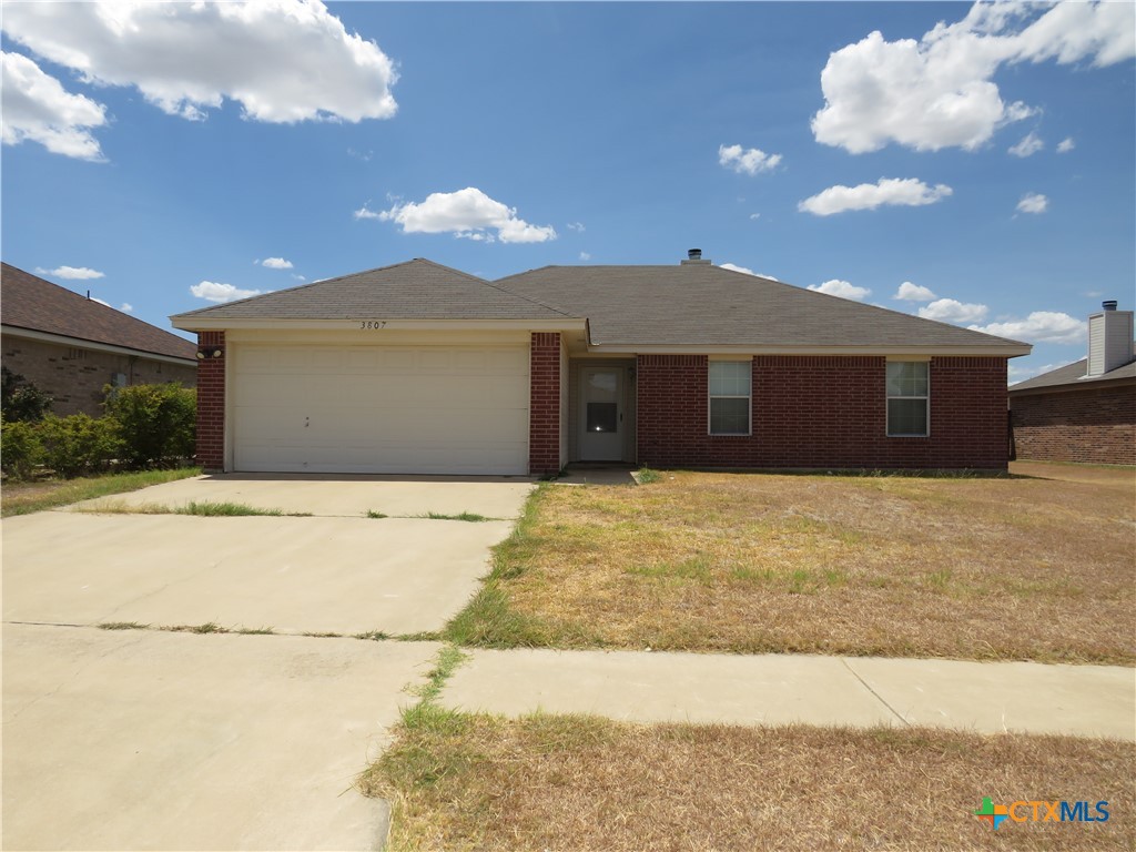 3807 John Haedge Drive — photo