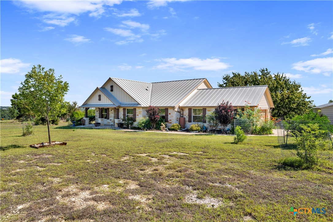 560 Saddle Ridge Drive — photo