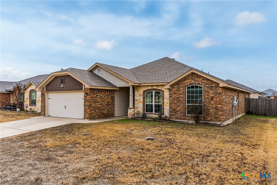 2908 Montague County Drive — photo