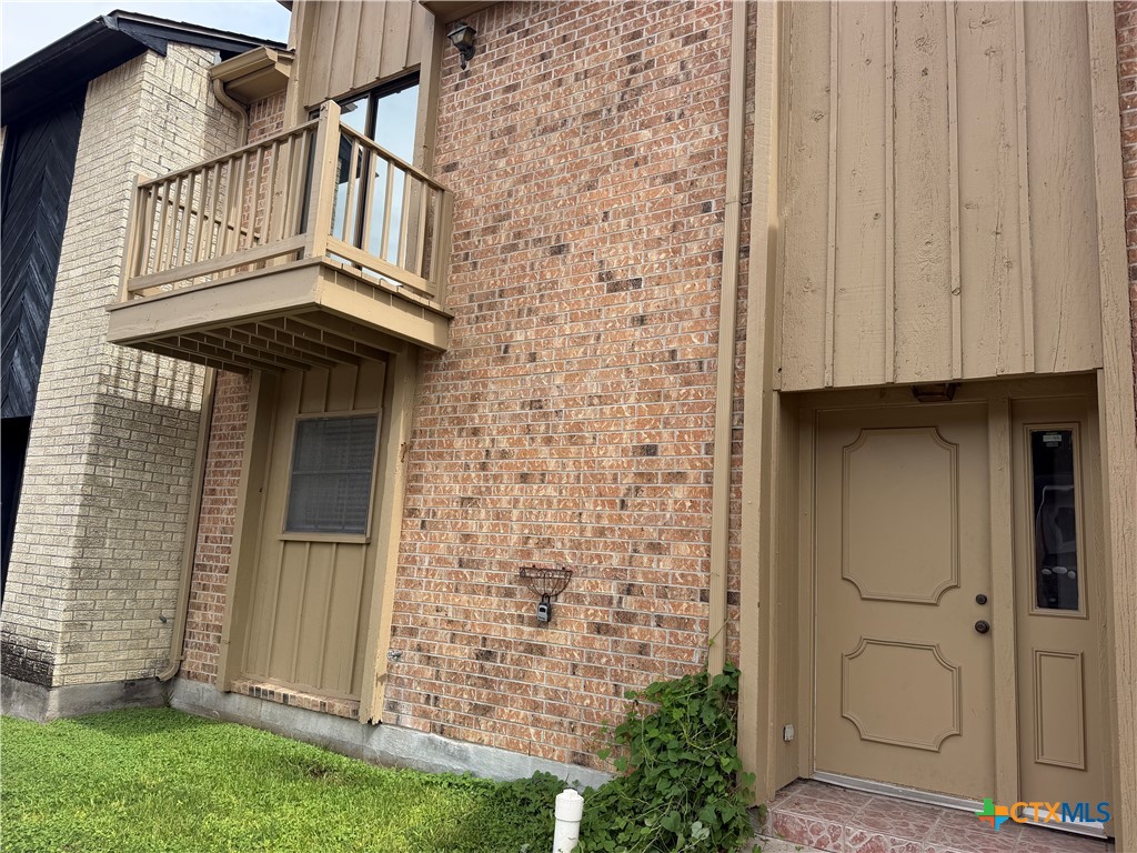 114 Kreekview Drive — photo