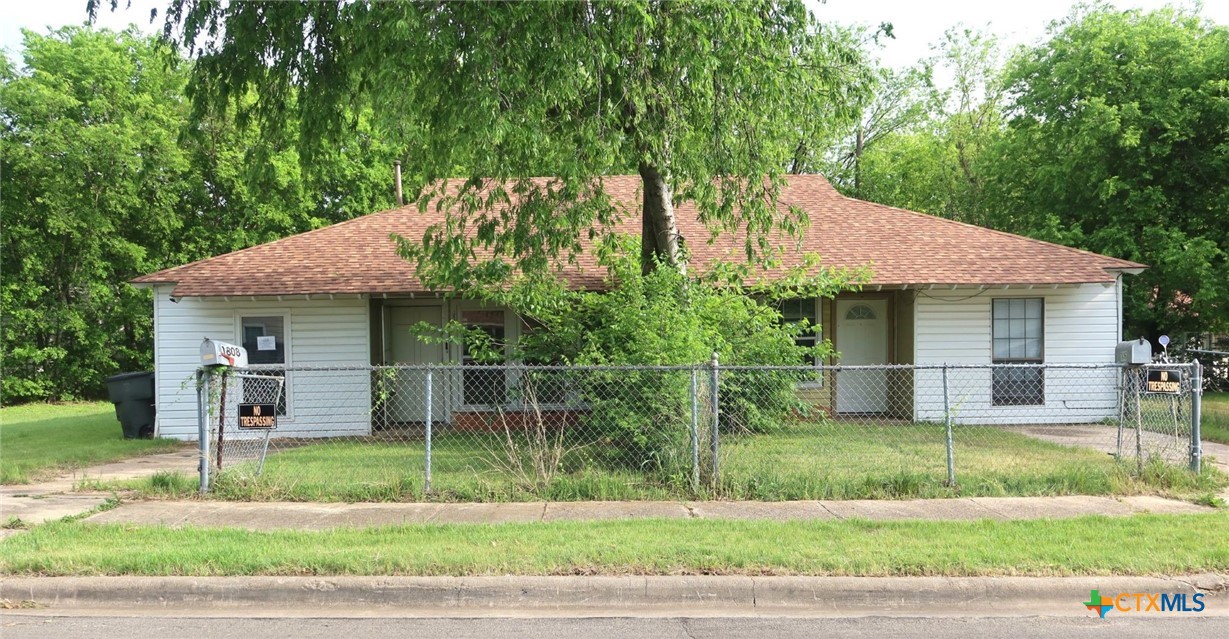 1806 Fairview Drive — photo