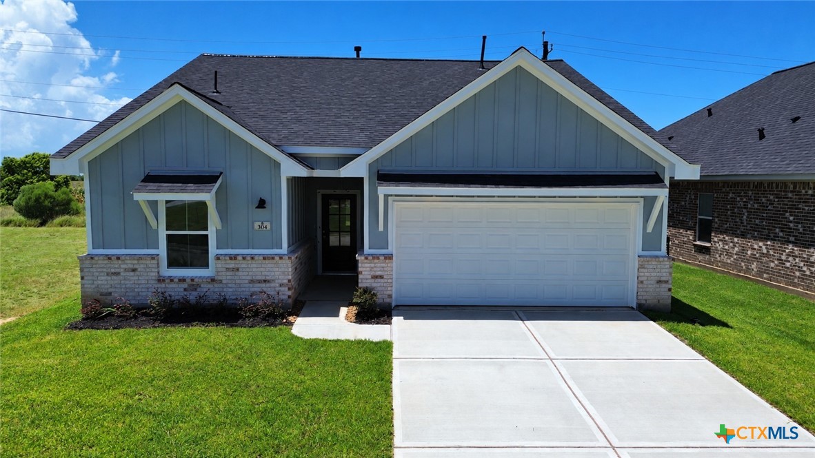 304 Cardinal Drive — photo