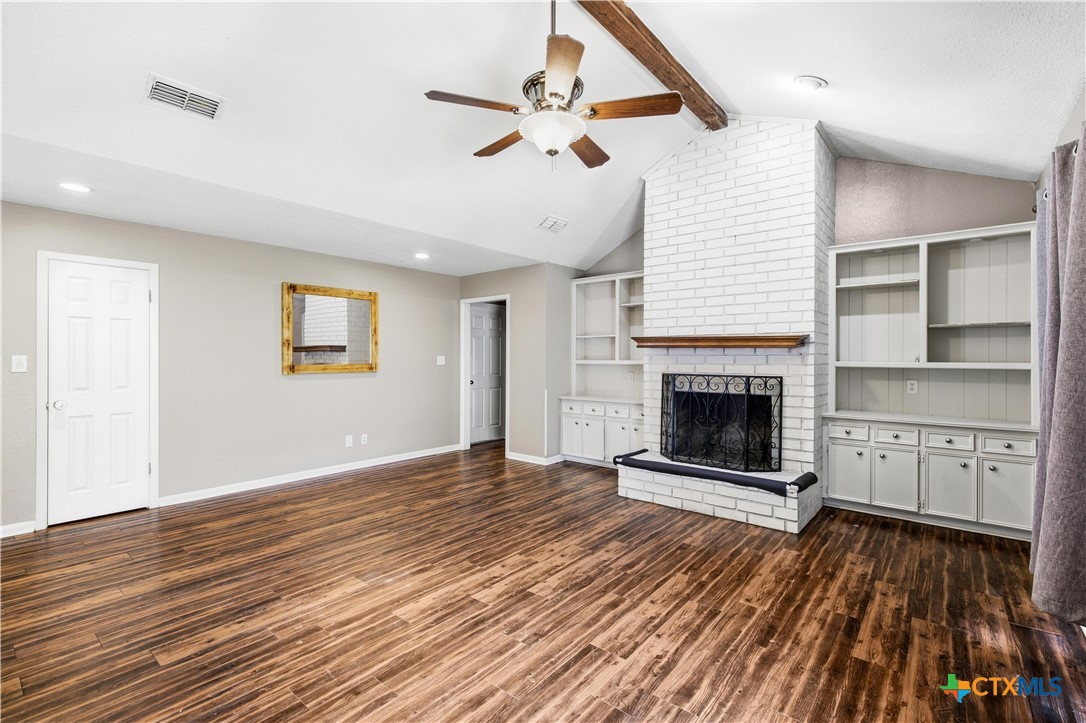 112 Laguna Drive, Victoria, TX 77904 | Realty.com