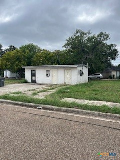 1015 Ash Street — photo