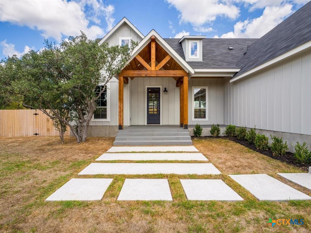 Home in Granite Shoals, TX 78654 — photo 2