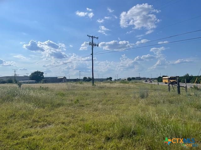 000 Trimmier Road — photo
