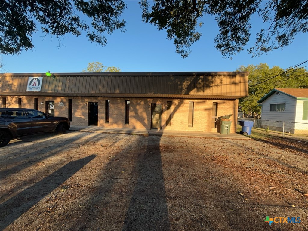 806 S Main Street Unit B — photo