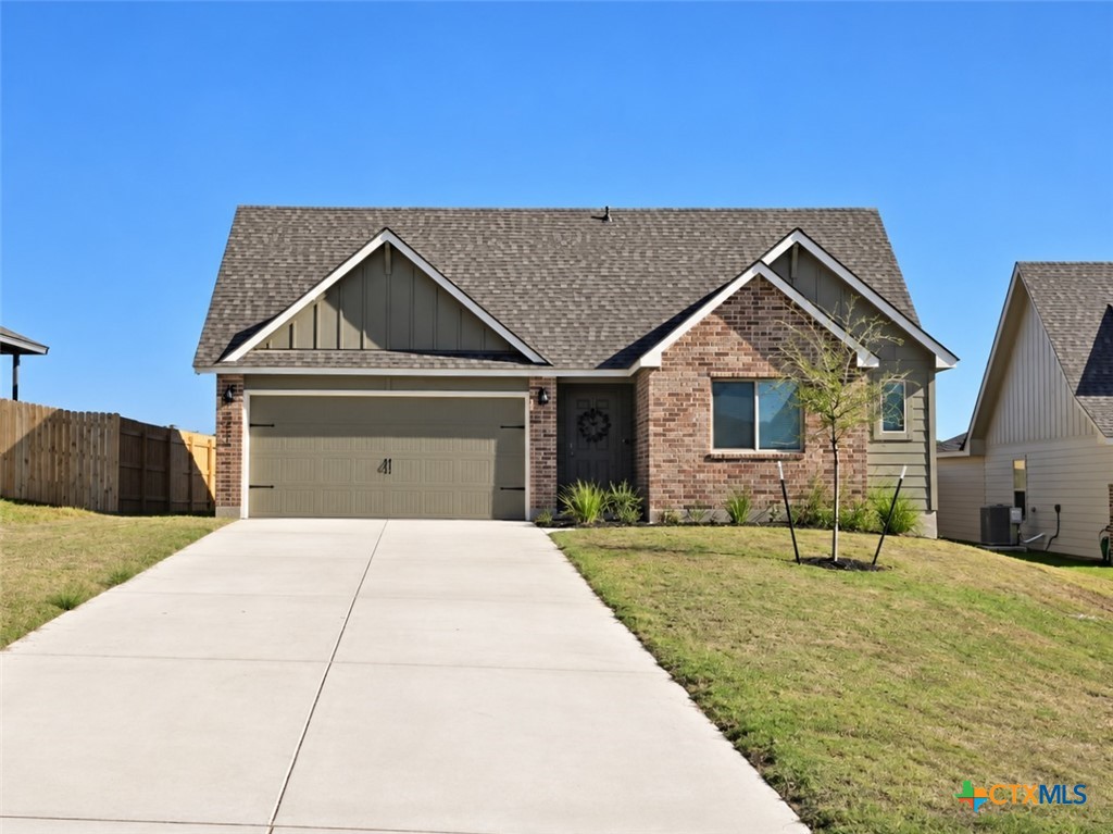 2551 Muscovy Drive — photo