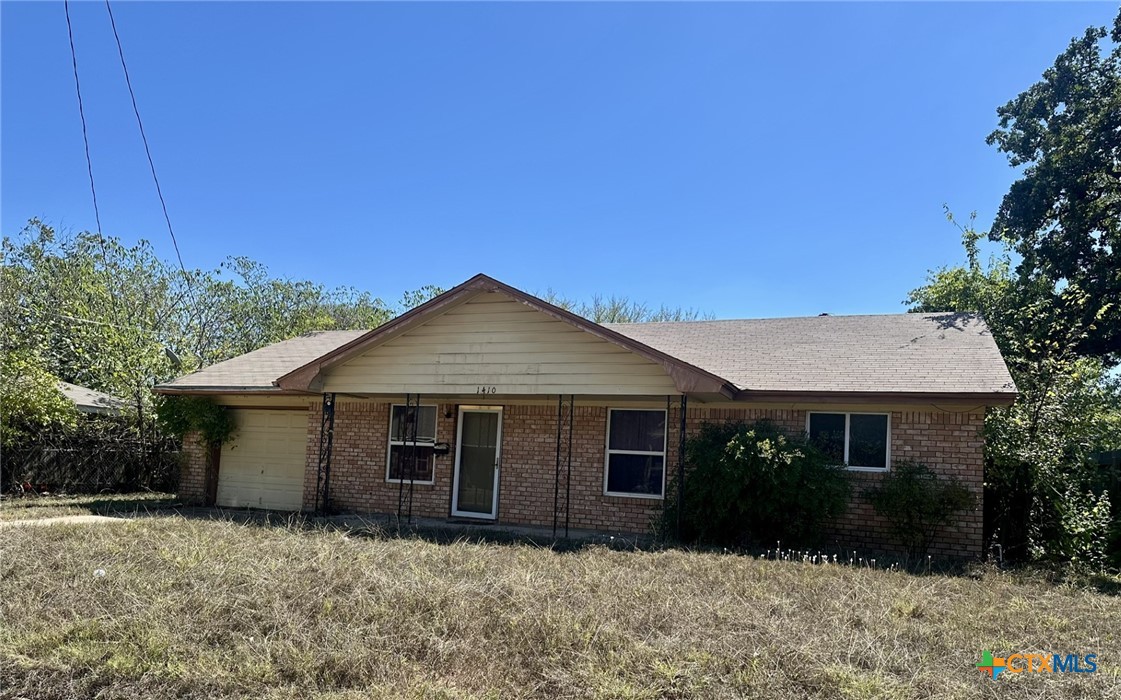 1410 Pidcoke Street — photo