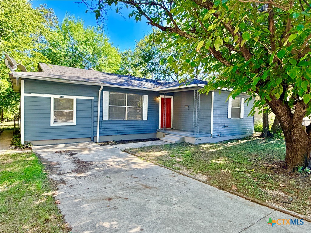 1408 N W S Young Drive — photo
