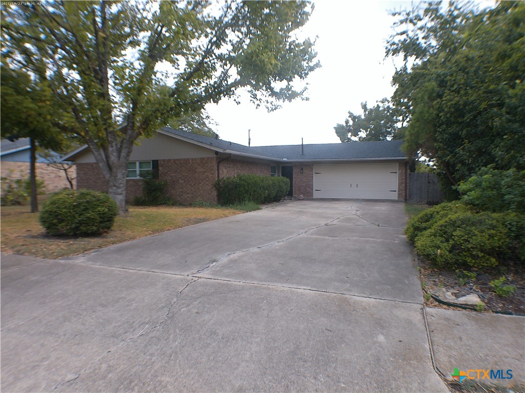 2308 Davis Drive — photo