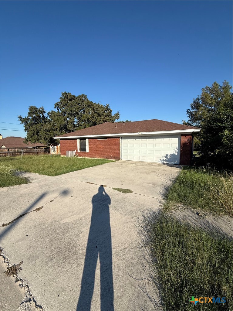 214 Halter Drive — photo