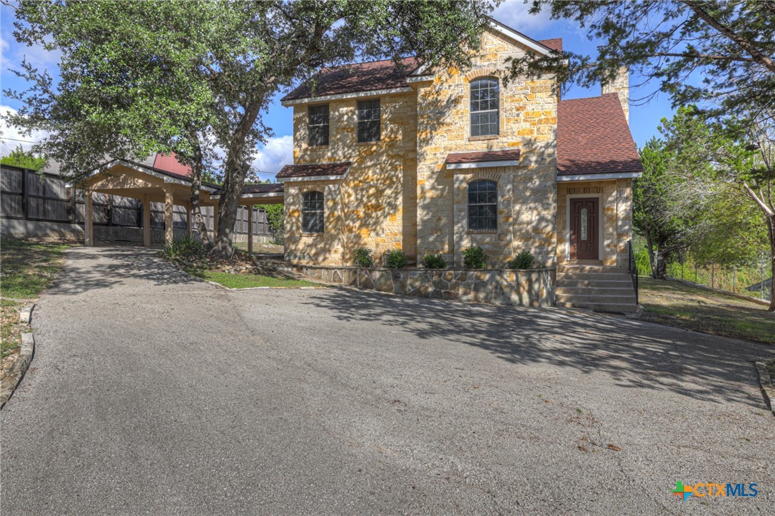 146 Creekview Drive — photo