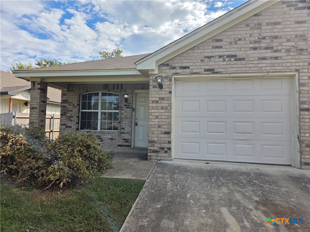 611 Olaf Drive Unit a — photo