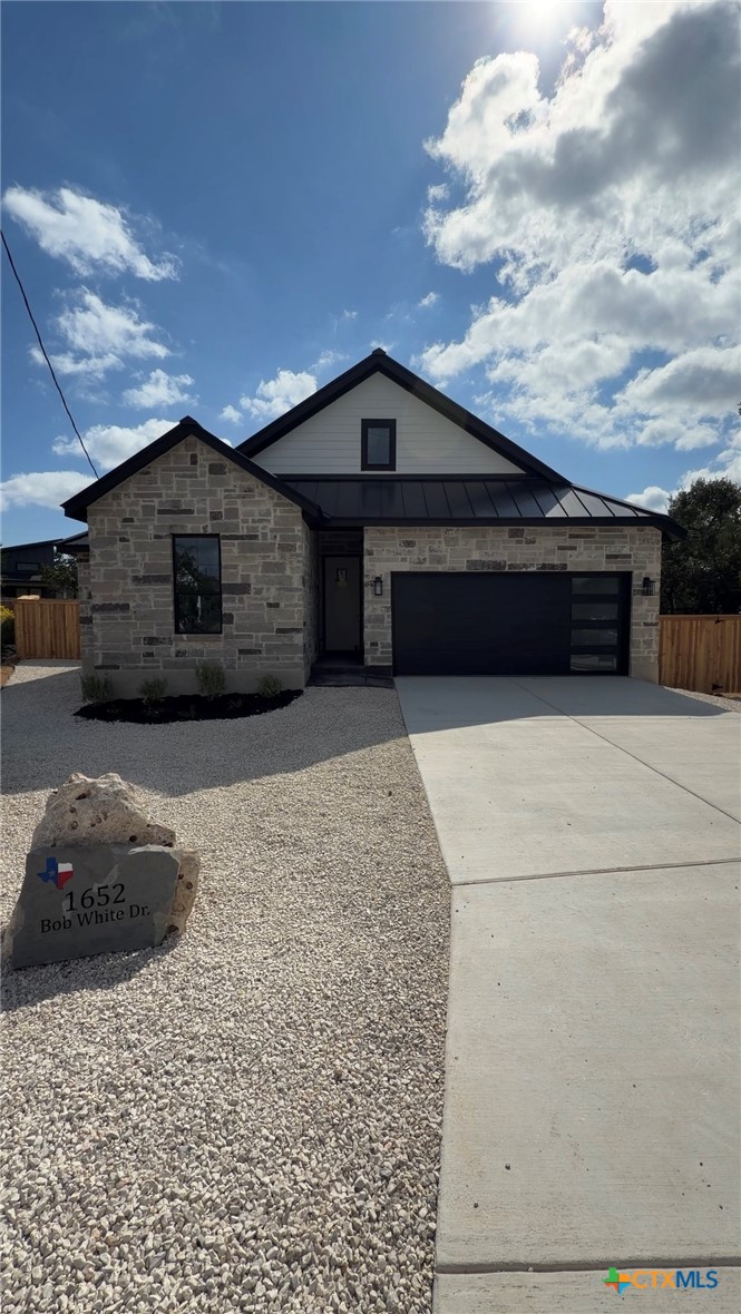 1652 Bob White Drive — photo