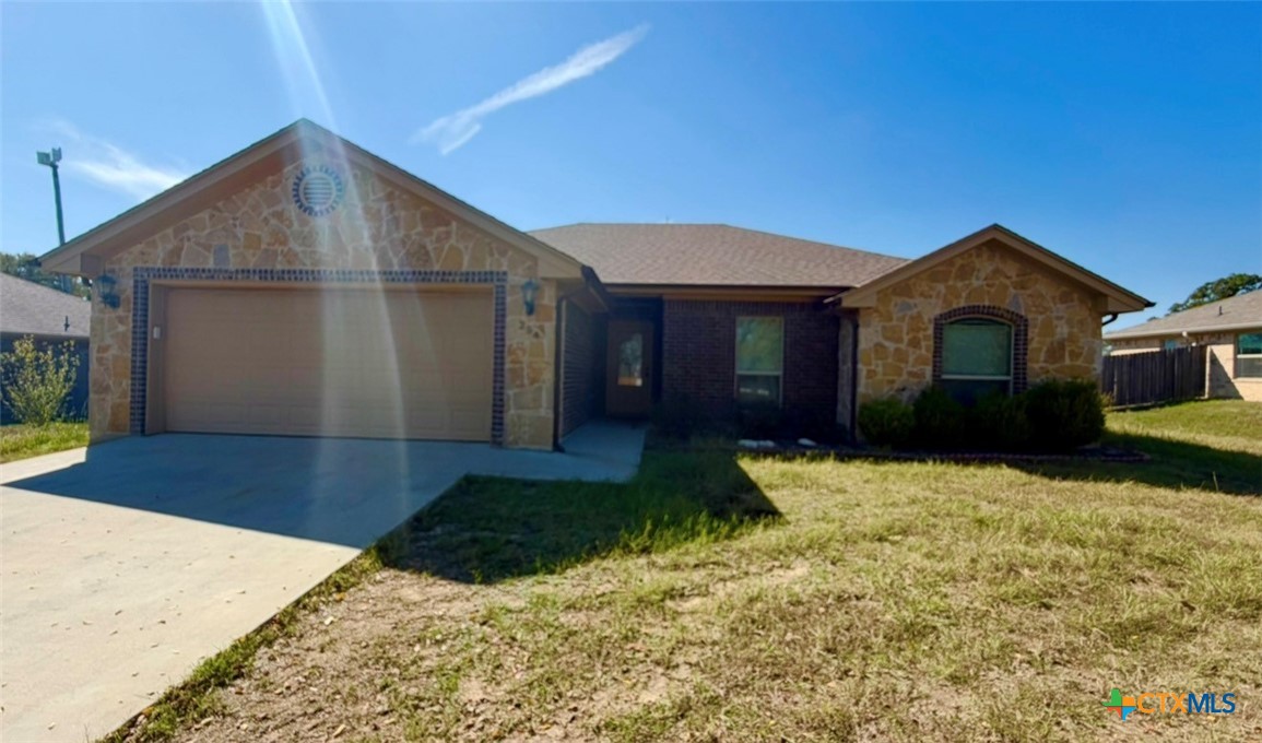 254 Old Waco Road — photo