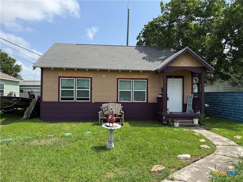 1003 E San Antonio Street — photo