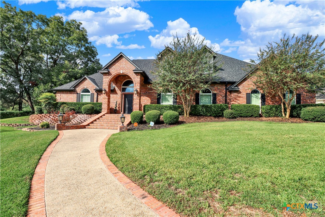 3209 River Place Drive — photo