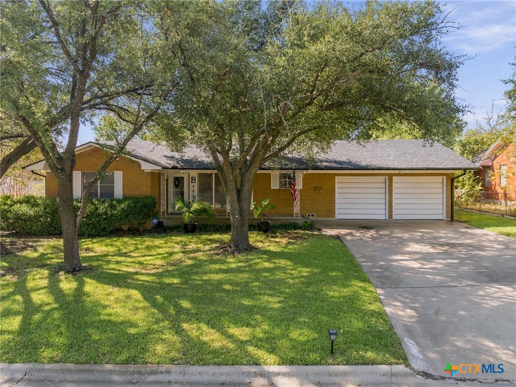 307 E Zenith Avenue, Temple, TX 76501 — photo 2
