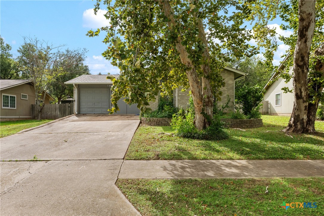 4009 Hillside Drive — photo