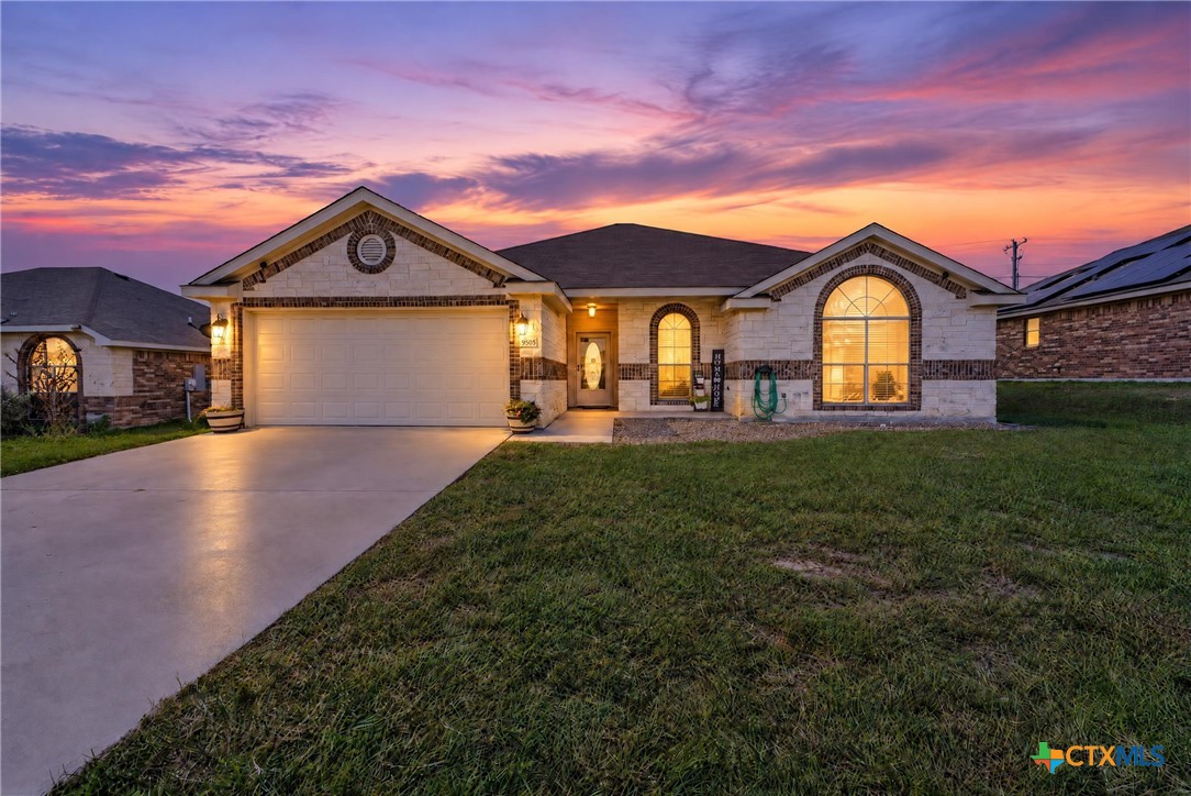 9505 Kaitlyn Drive — photo
